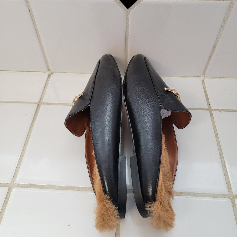 Coach Leather Slip Ons - Picture 8 of 16